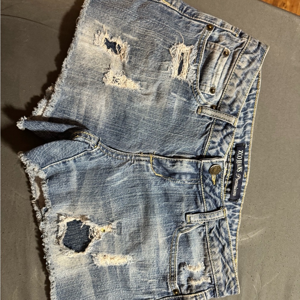 Zoe Jeans Women's Distressed Blue Jean Shorts